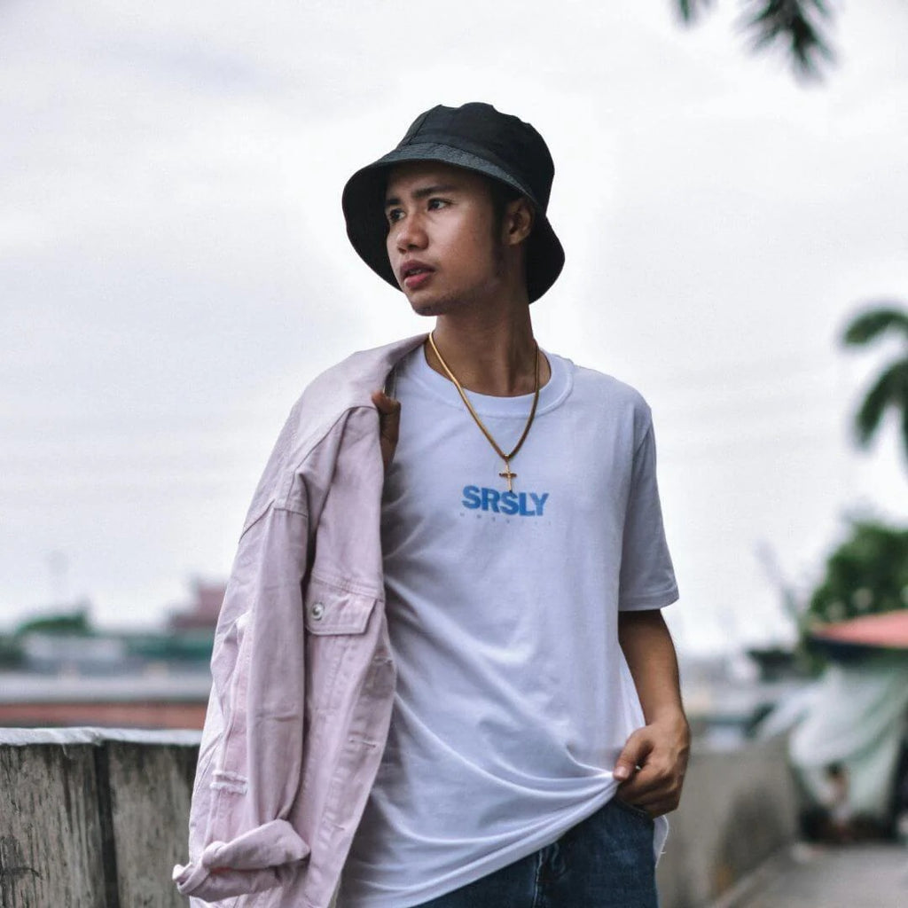 900,000 T-Shirt Designs (with Resell Rights!)